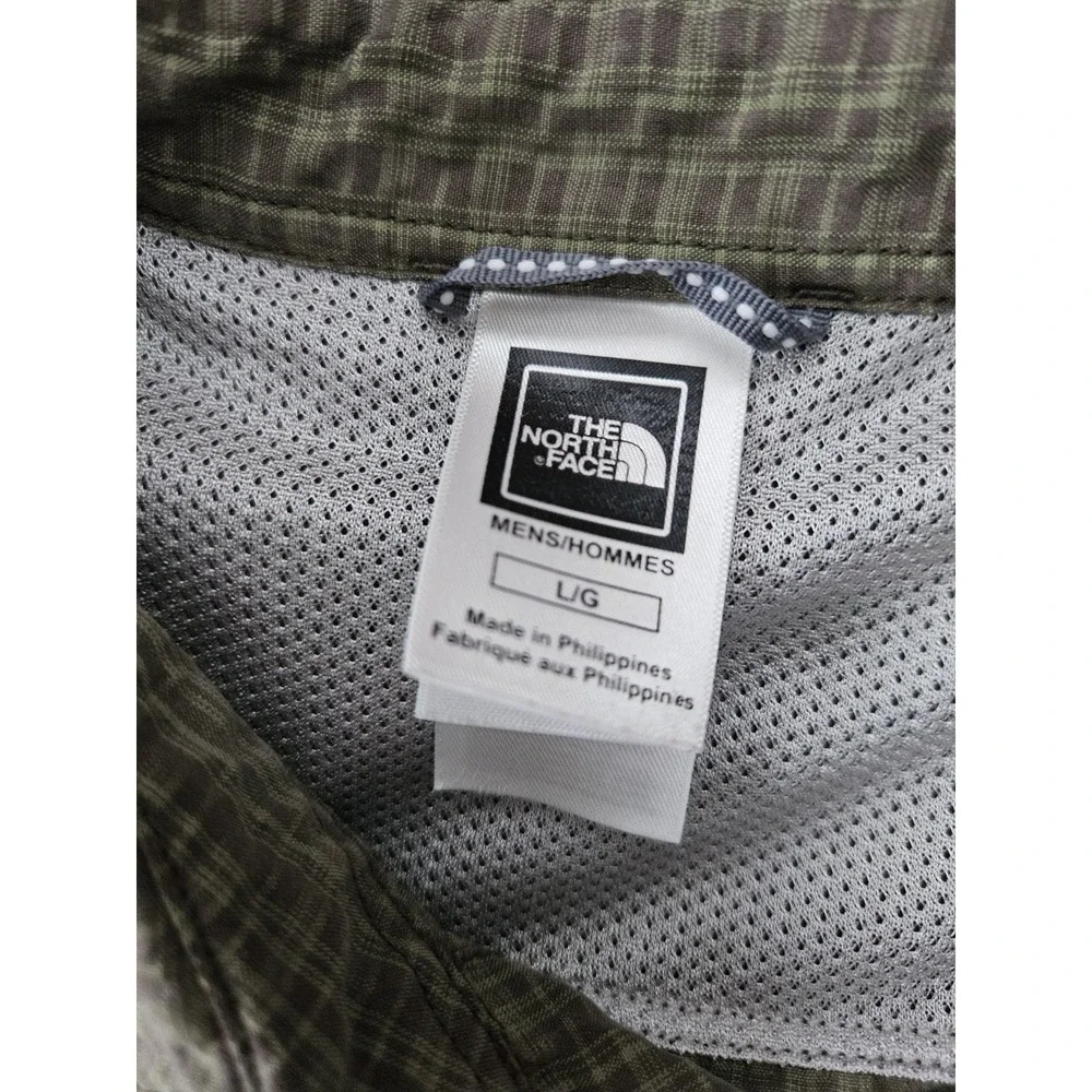 The North Face Men's Plaid Green Long Sleeve Button-Up Shirt‎ Size L Hiking Camp